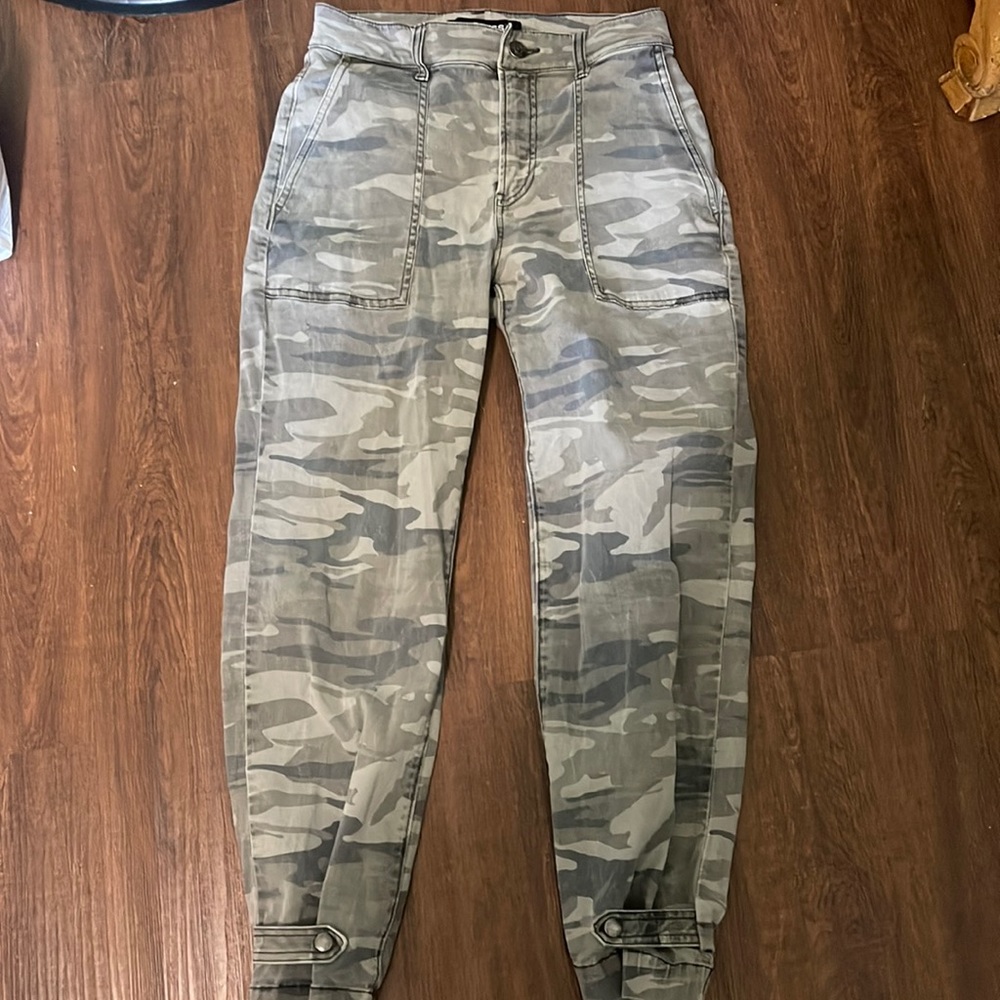 Express Jeans